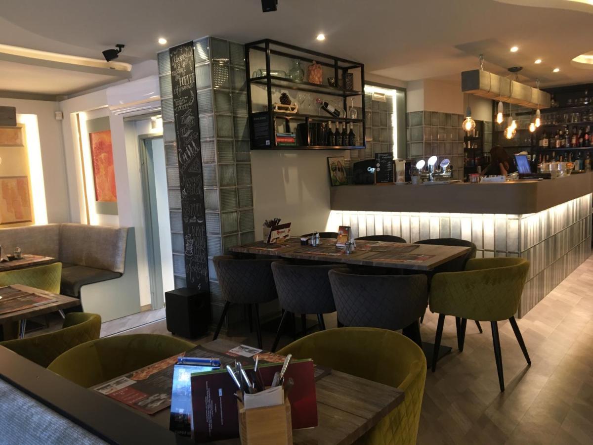 Portre Panzio Hotel คือแซก ภายนอก รูปภาพ